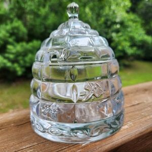 Studio Silversmith Beehive Crystal Honey Jar With Lid